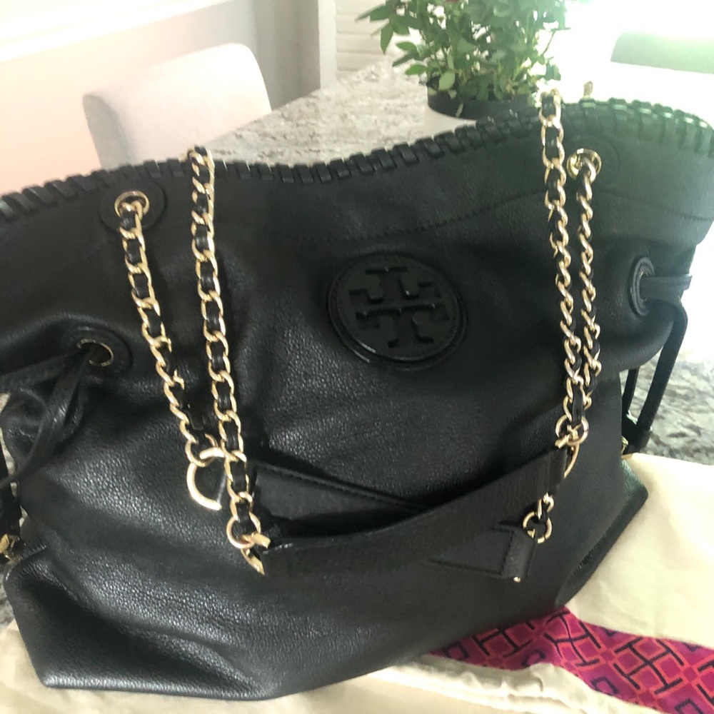 Tory Burch tote - gold chain shoulder bag